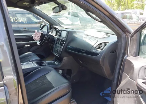 2019 Dodge Grand Caravan Sxt 35Th Anniversary Edition z USA, uszkodzony, nr VIN 2C4RDGCG9KR779632